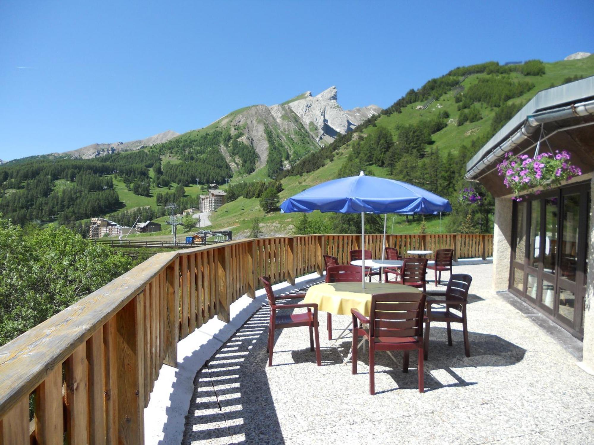 فندق Le Sestriere ألو المظهر الخارجي الصورة
