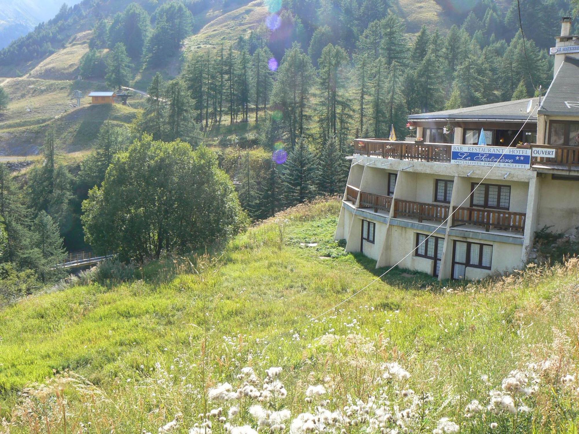 فندق Le Sestriere ألو المظهر الخارجي الصورة