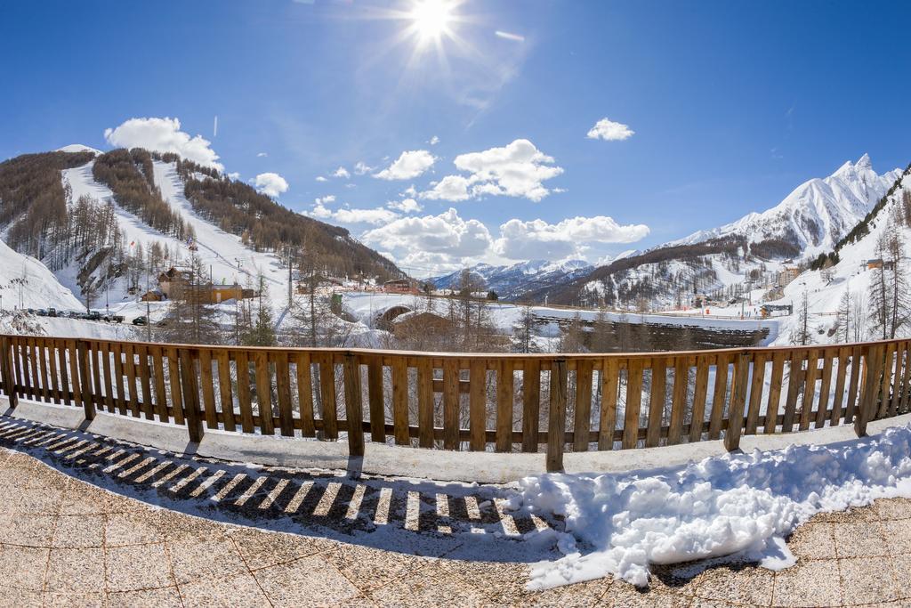 فندق Le Sestriere ألو المظهر الخارجي الصورة