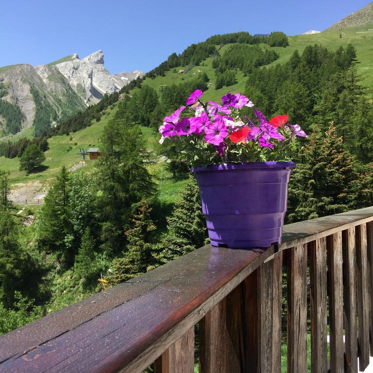 فندق Le Sestriere ألو المظهر الخارجي الصورة